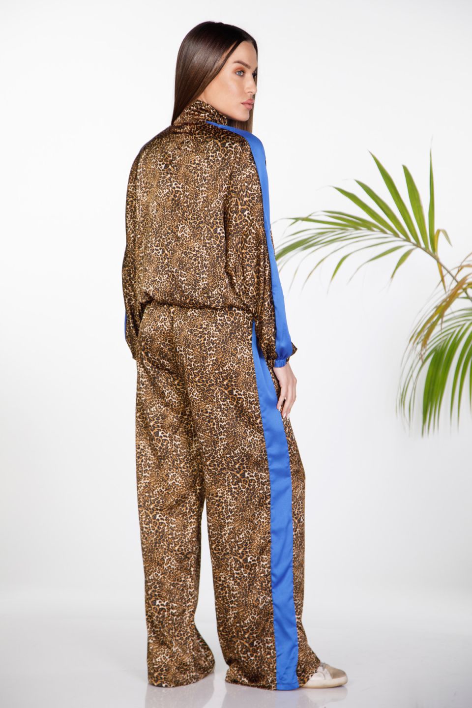Leopard satin set with side stripes