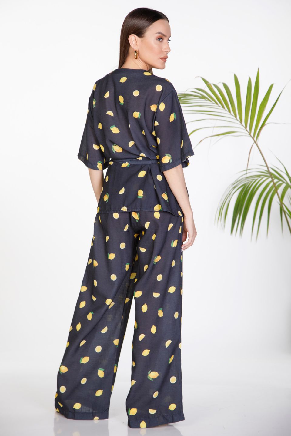 Kimono and wide-leg trousers set with lemon print