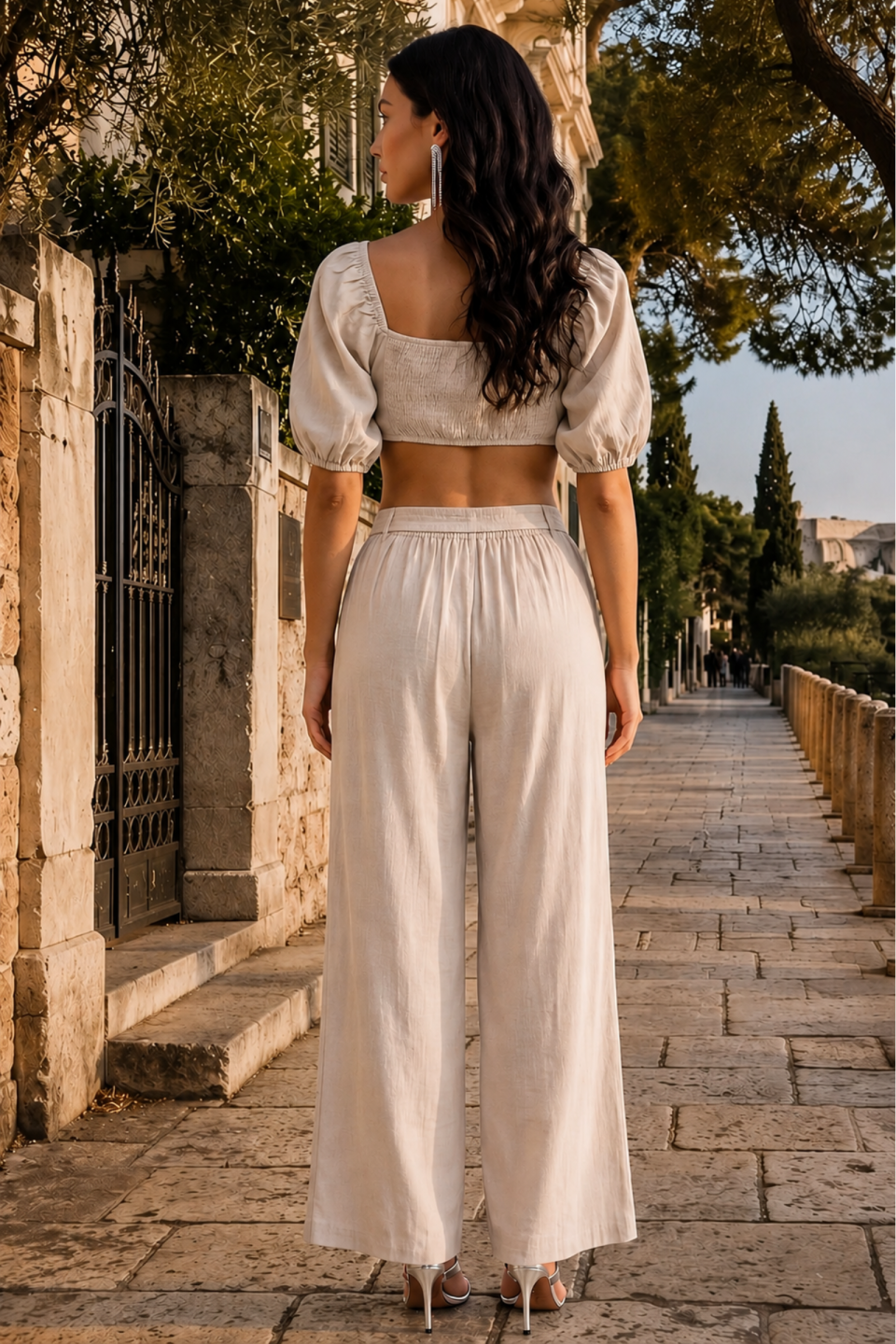 Σετ crop top με balloon μανίκι & παντελόνα με ζώνη