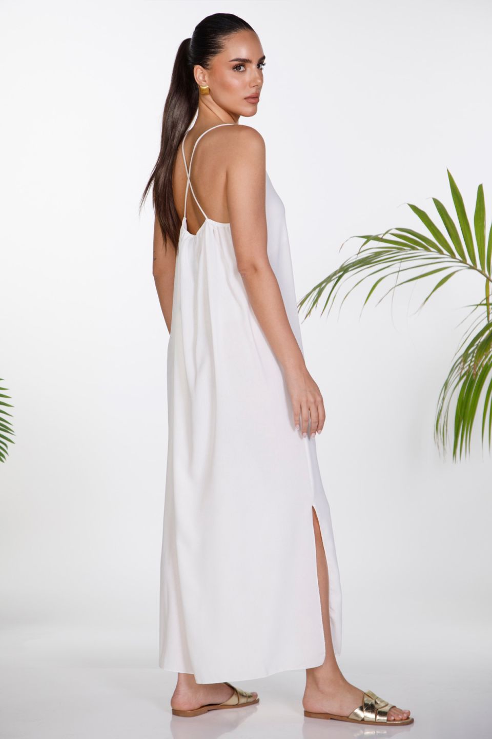 Maxi dress with cross back