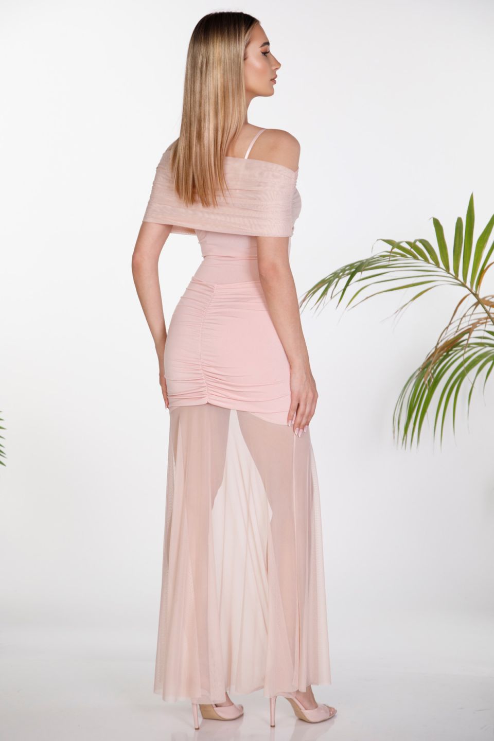 Maxi dress with sheer details and rushing