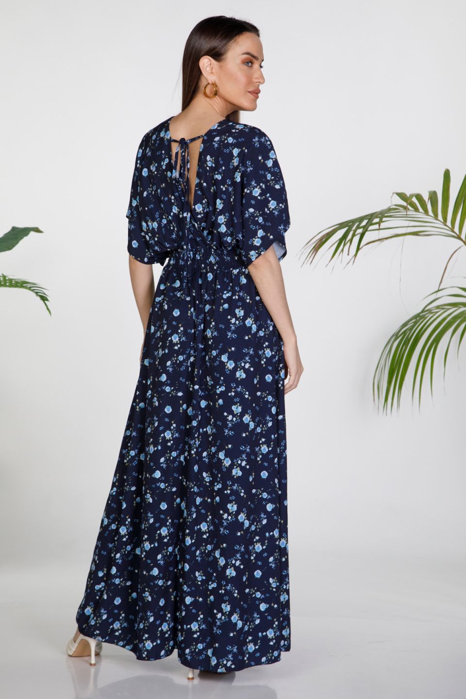 Floral maxi dress with back cutout