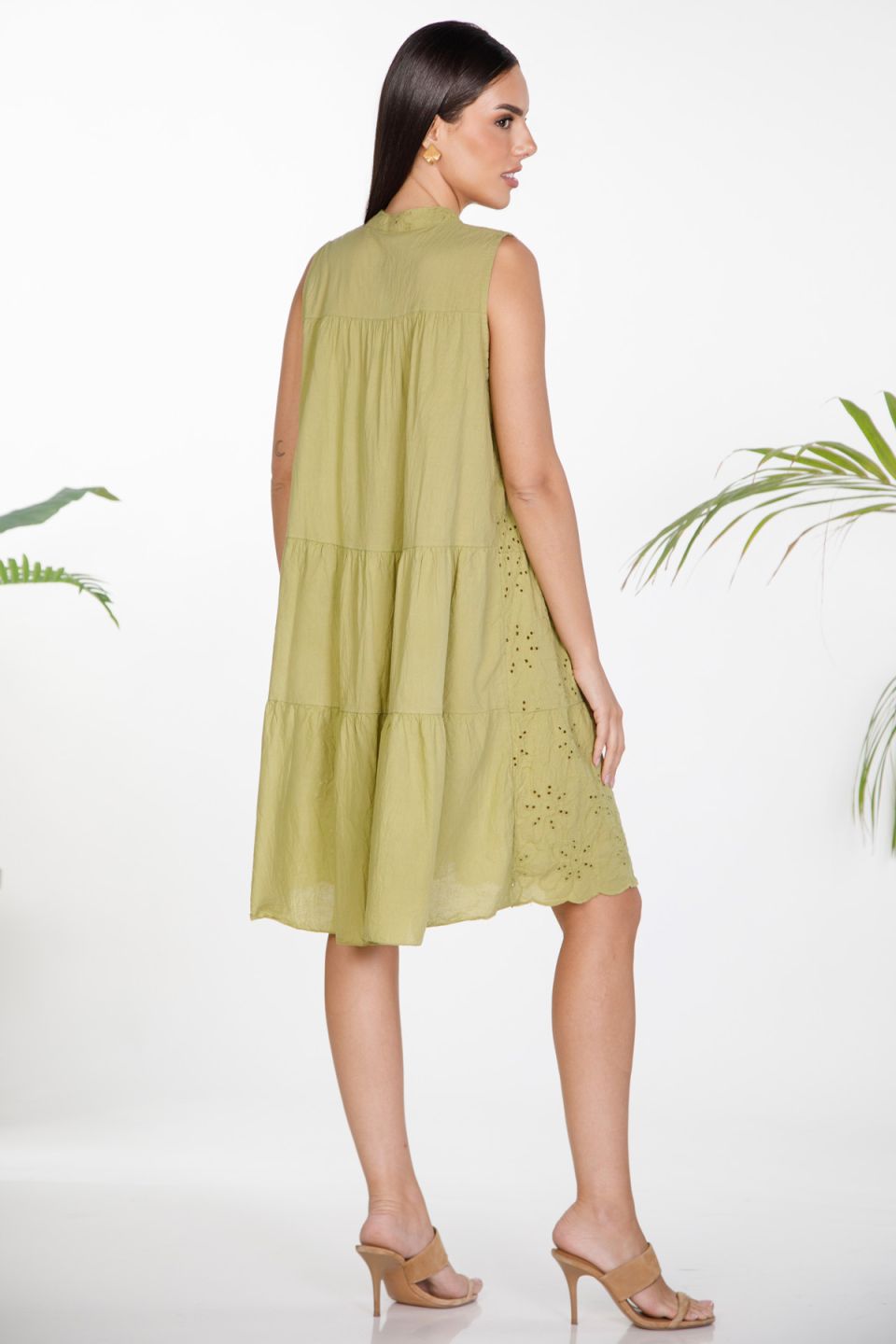 Sleeveless guipure mini dress