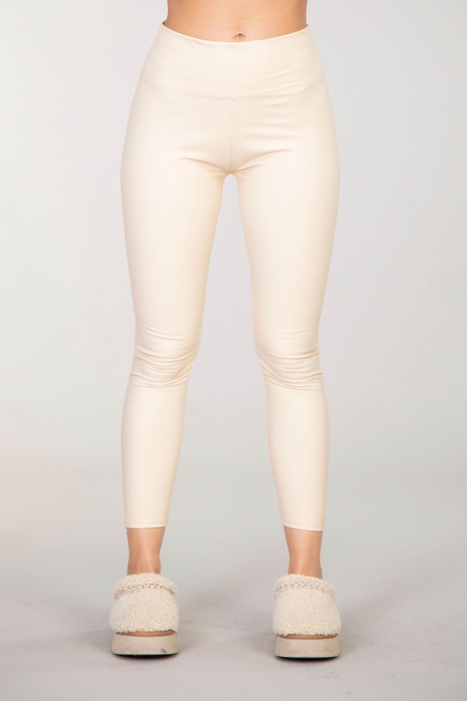 Leather look leggings