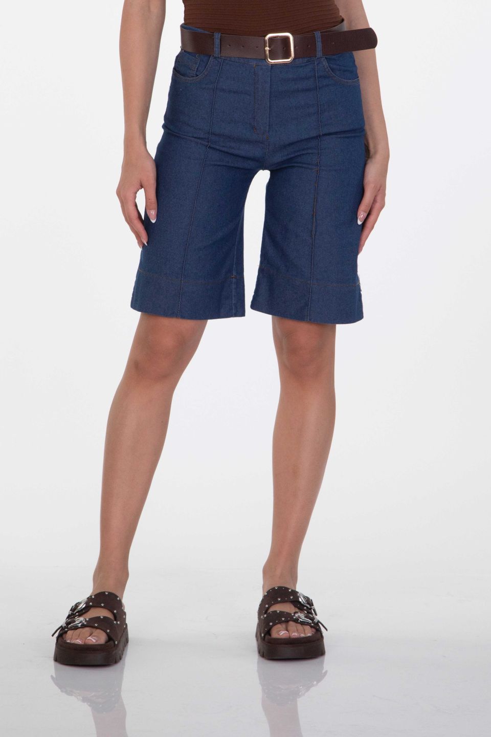 Denim βερμούδα με ραφές και ζώνη