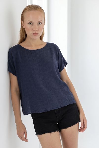 Μπλούζα oversize με κέντημα στην πλάτη