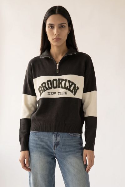 Πλεκτή μπλούζα με φερμουάρ και στάμπα "Brooklyn"