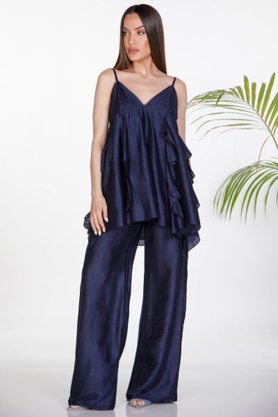 Tie back top and elastic waist trousers set