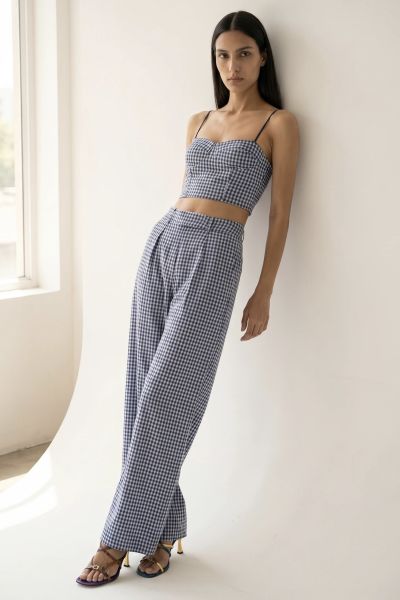 Σετ καρό crop top με σφιγγοφωλιά και παντελόνι με λάστιχο