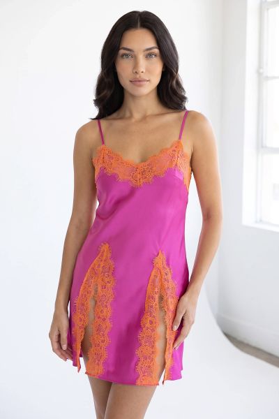 Δαντελένιο lingerie φόρεμα με ανοίγματα μπροστά