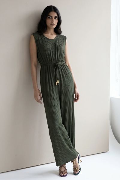 Pleated jumpsuit with shoulder pads