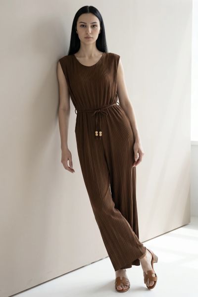 Pleated jumpsuit with shoulder pads