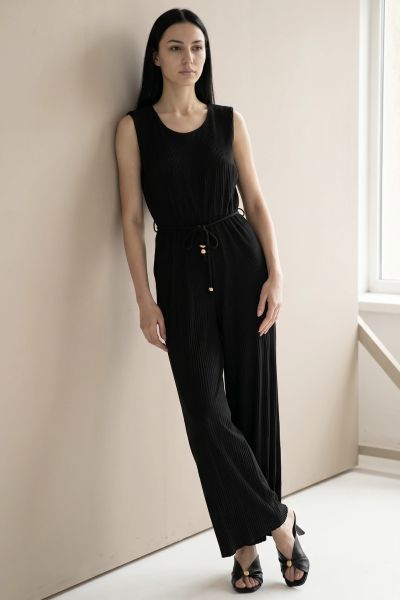 Pleated jumpsuit with shoulder pads