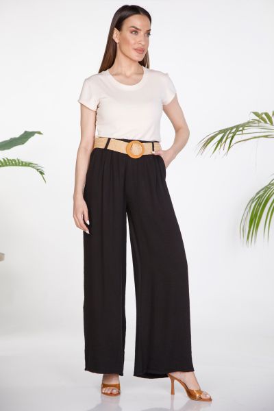 High-waisted pants with straw belt
