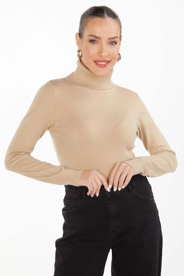 Knitted turtleneck sweater
