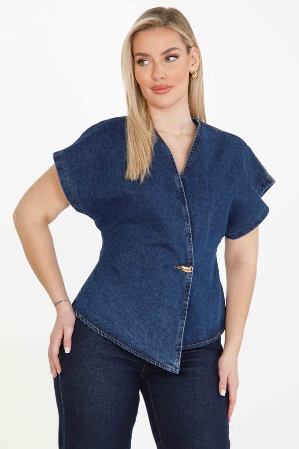 Denim blouse with button