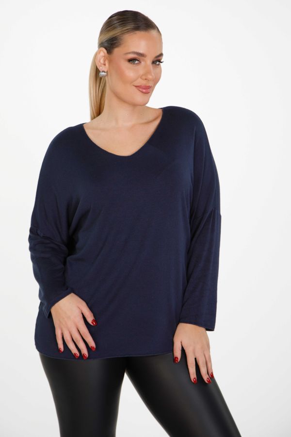 Longsleeve blouse in bat sleeves