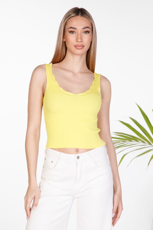 Sleeveless ribbed top