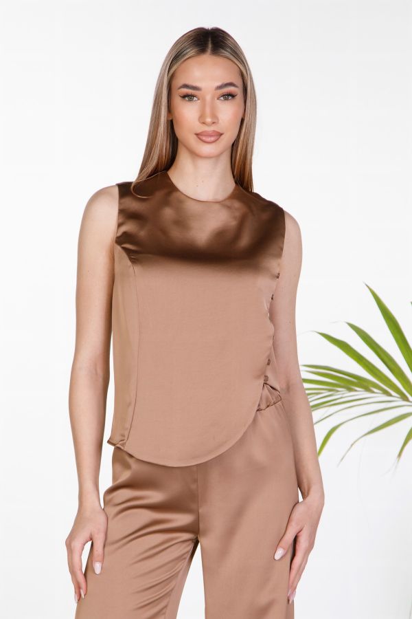 Satin sleeveless top with side buttons