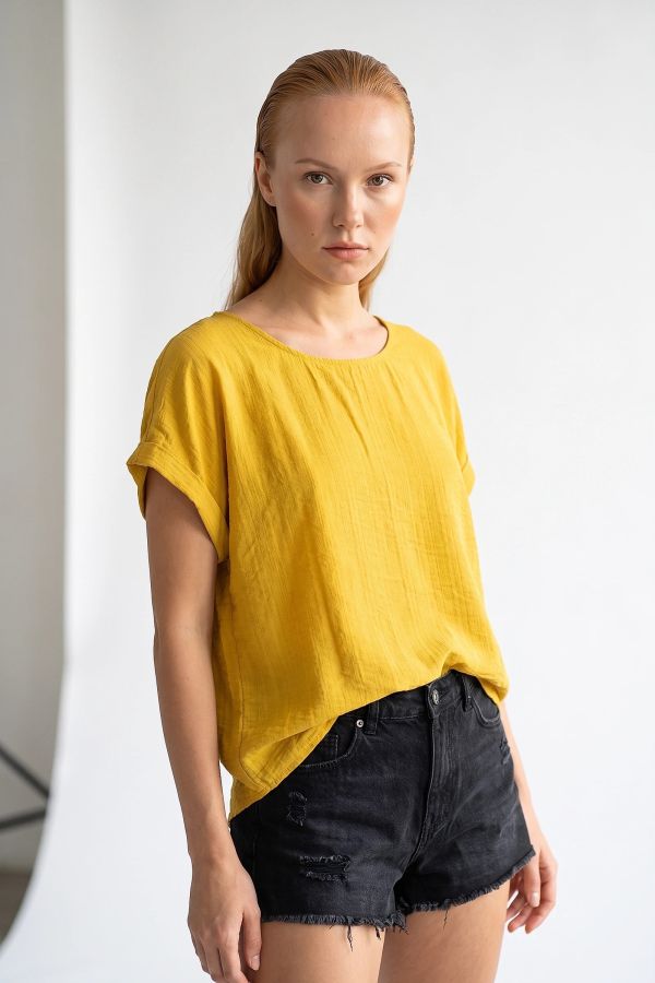 Μπλούζα oversize με κέντημα στην πλάτη