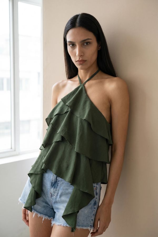 Halter neck tie top with ruffles