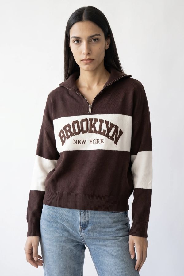 Πλεκτή μπλούζα με φερμουάρ και στάμπα "Brooklyn"