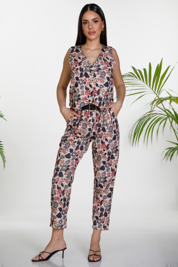 Floral set with buttoned vest and belted trousers