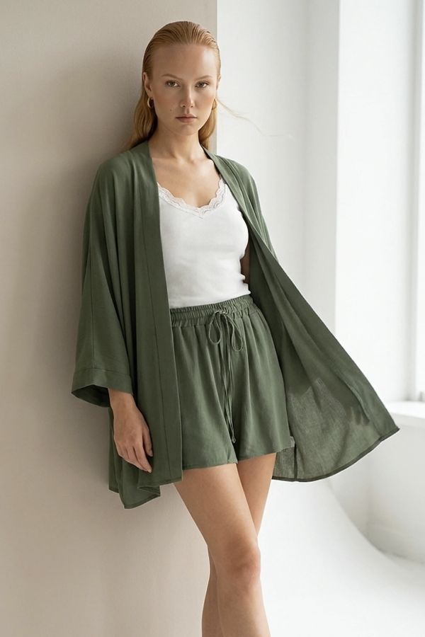 Kimono and shorts set