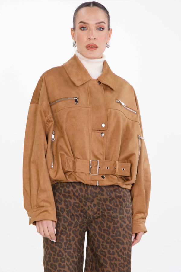 Short suede jacket with belt