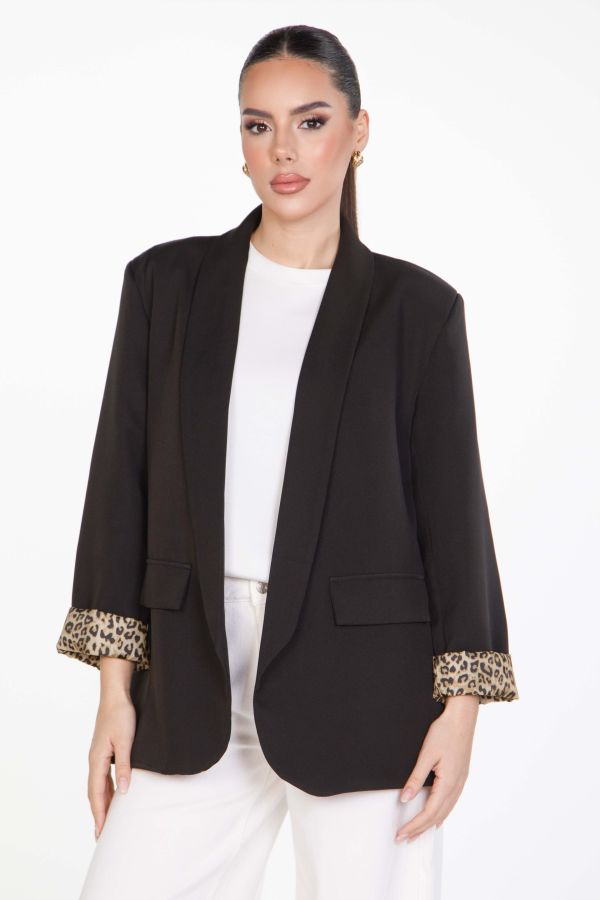 Leopard-lined blazer