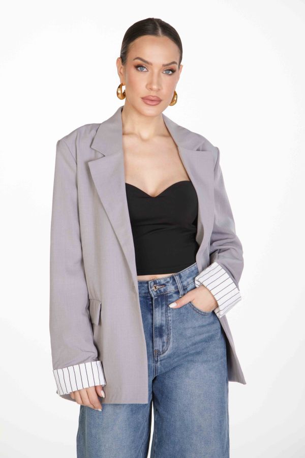 Blazer with back opening and built-in striped shirt