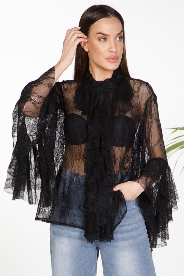 Lace ruffled shirt