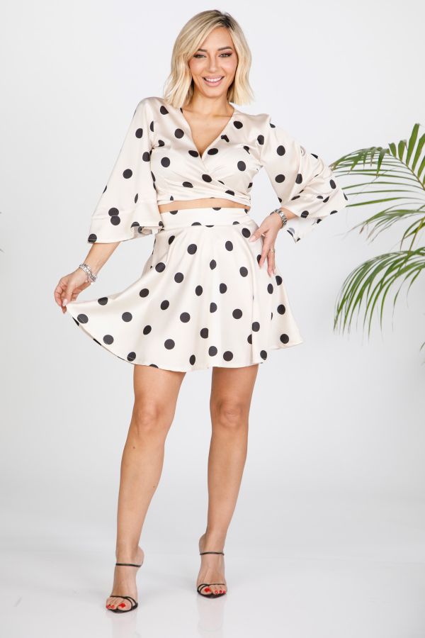 Mini satin skirt with polka dots