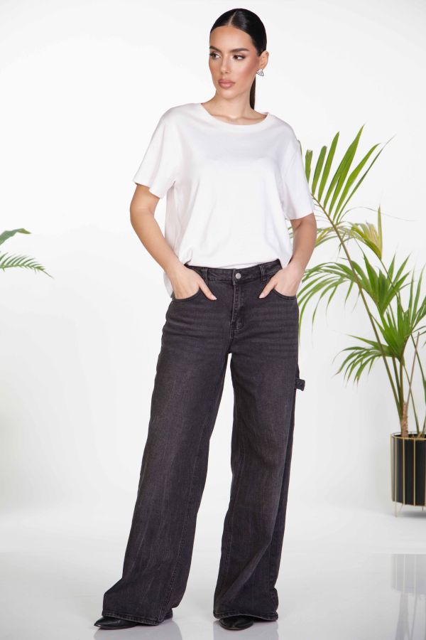 Wide-leg jeans