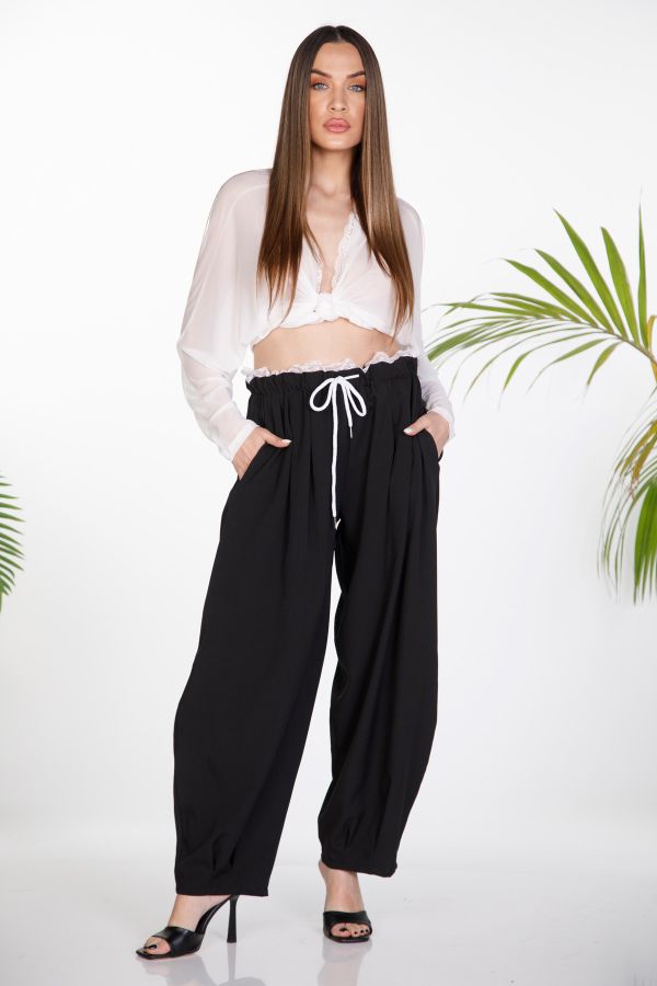 Oversize barrel trousers with lace