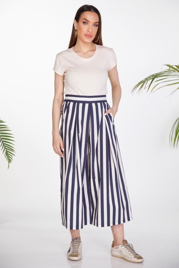 Striped culottes with pleats
