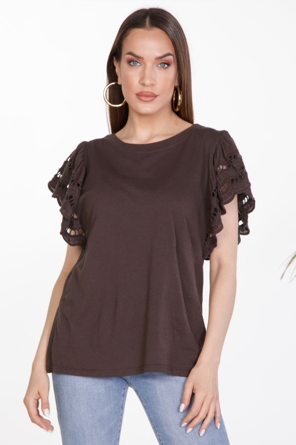 T-shirt with Guipure ruffled sleeves