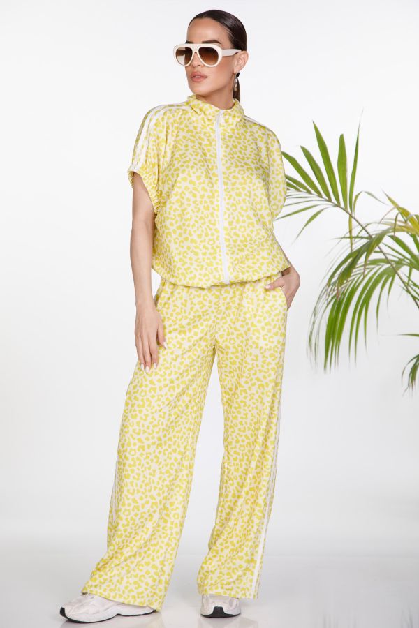 Leopard short-sleeve cardigan set with pants