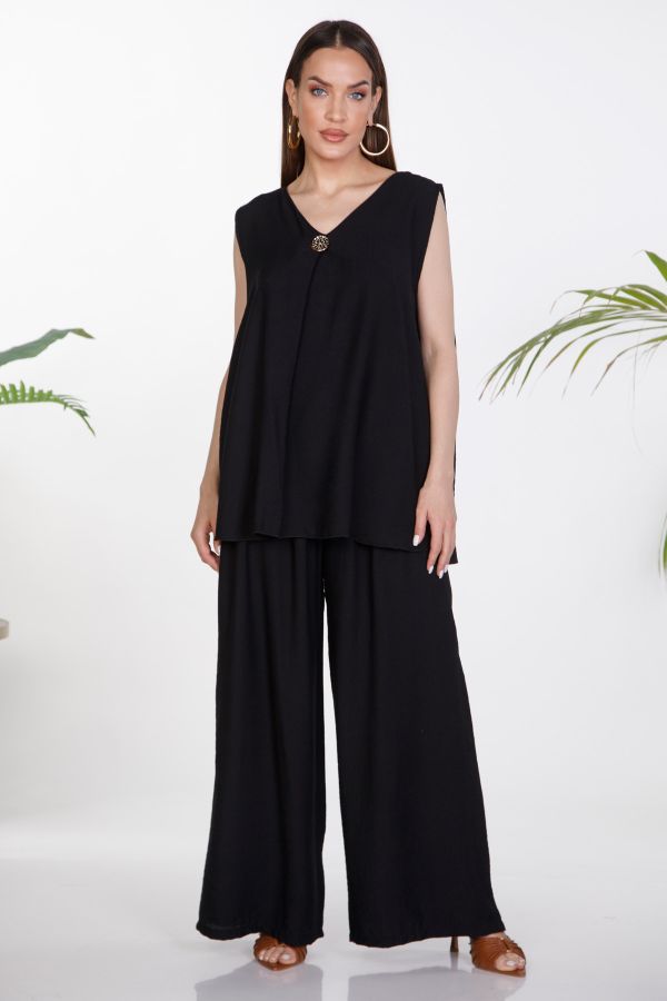 Oversized sleeveless top and trousers set