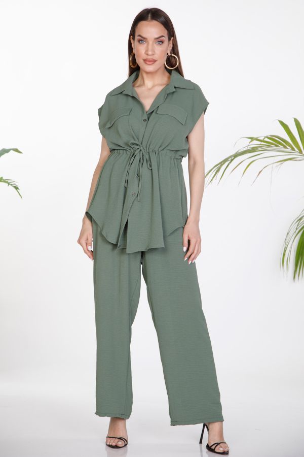 Oversized shirt with drawstring and elastic waist trousers set