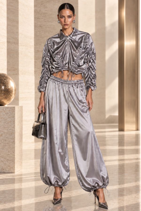 Σατέν σετ με cropped jacket & παντελόνι σαλβάρι