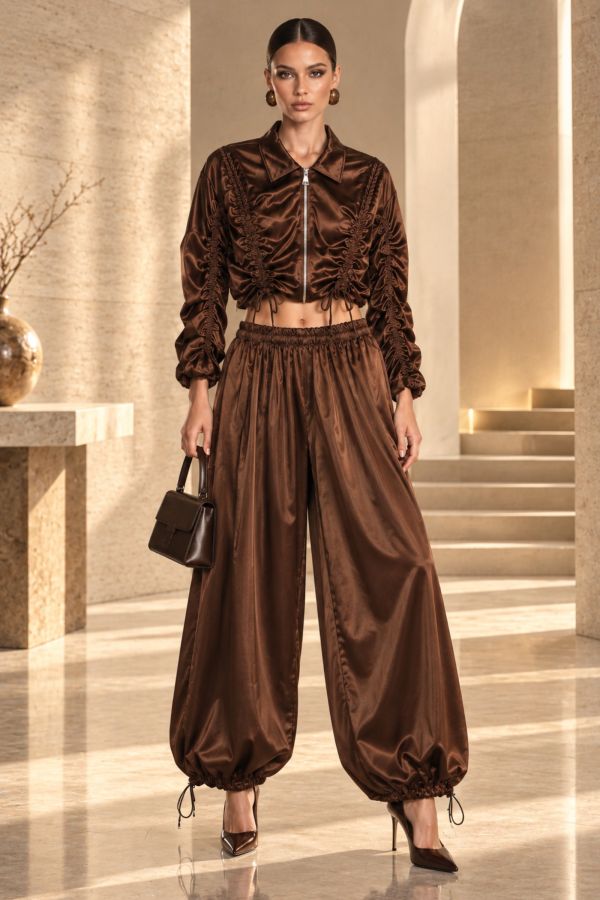 Σατέν σετ με cropped jacket & παντελόνι σαλβάρι