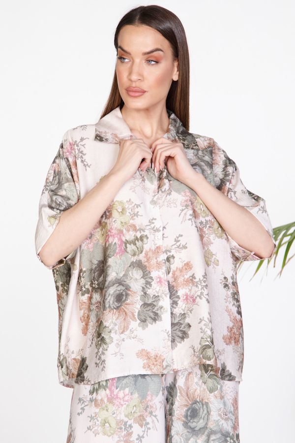 Oversize φλοράλ πουκάμισο με κοντό μανίκι