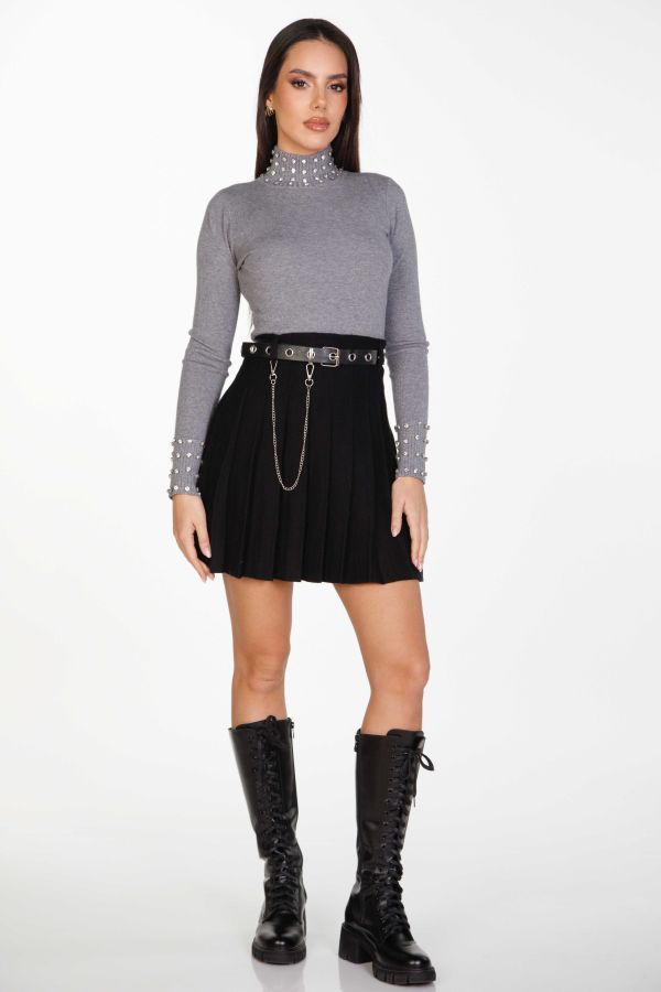 Mini knitted skirt with leatherette chain belt