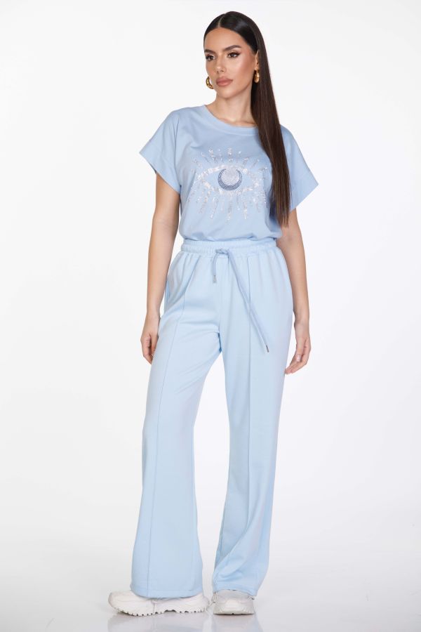 Sweatpants with front seam