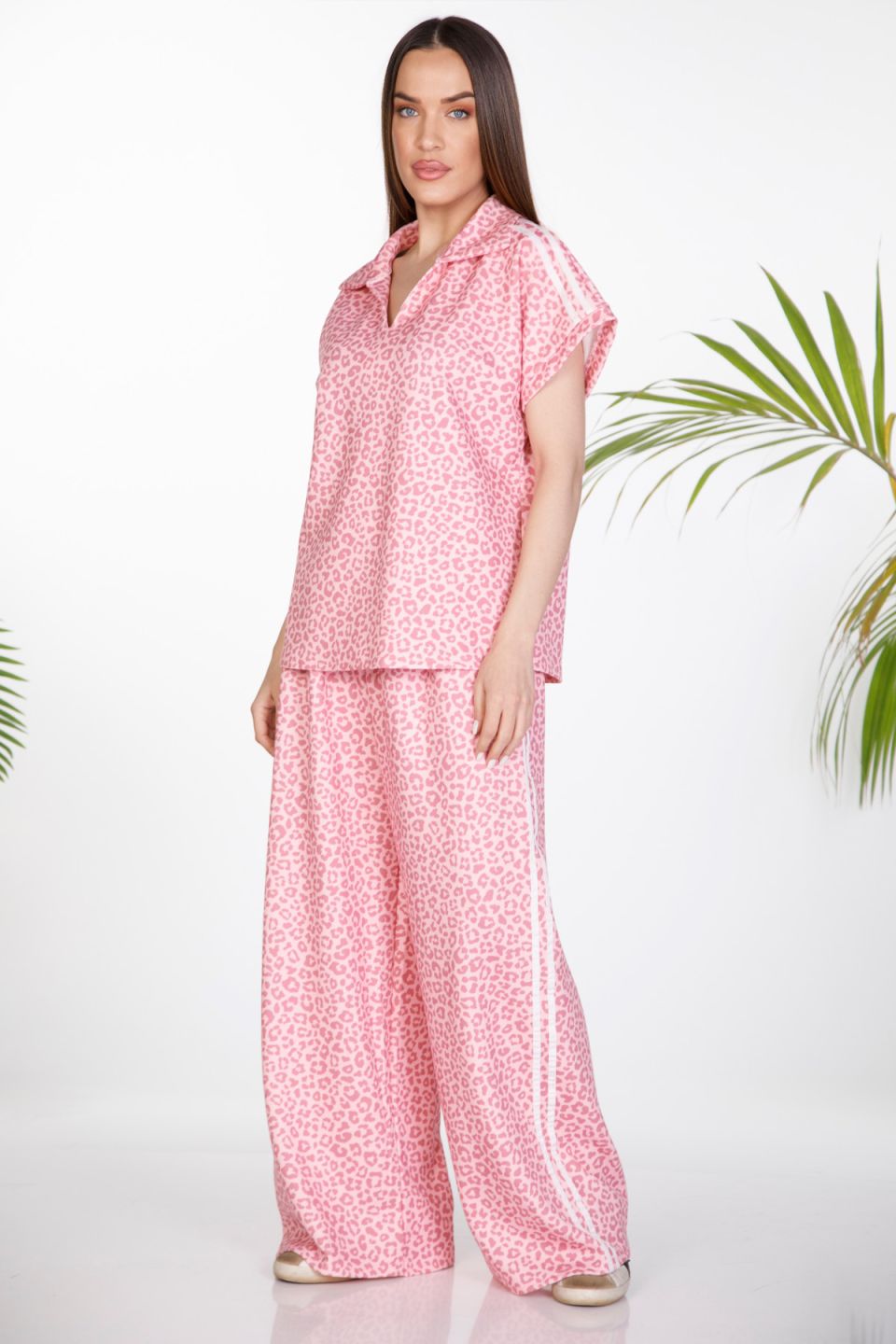 Leopard set with side stripe, blouse & trousers