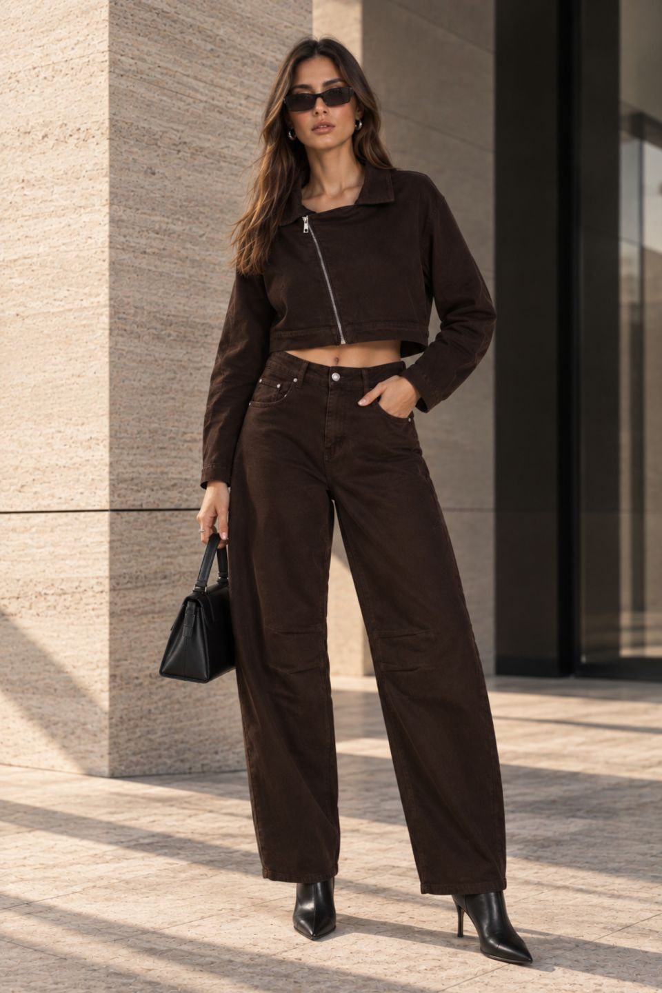 Denim σετ με cropped biker jacket & barrel παντελόνι