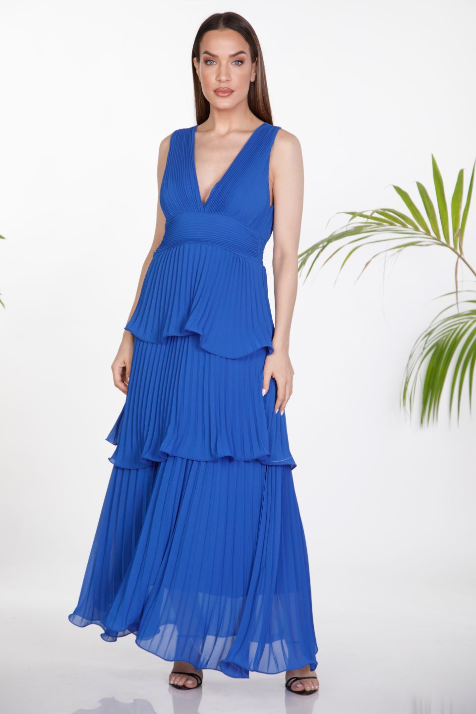 Pleated maxi strappy dress with ruffles