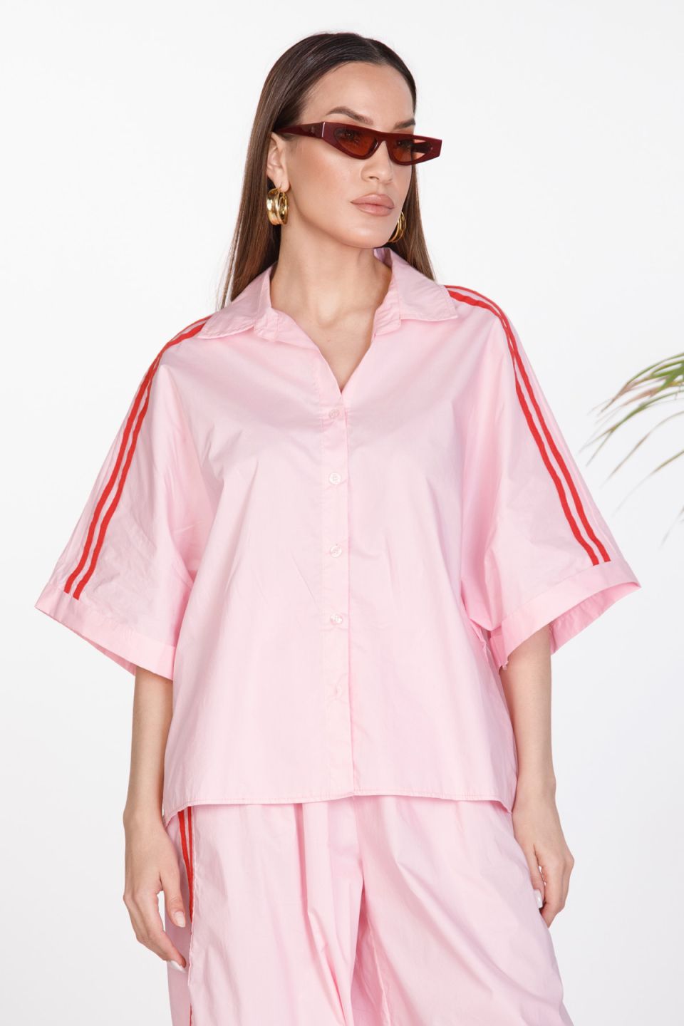 Κοντομάνικο oversize πουκάμισο crop με ρίγες
