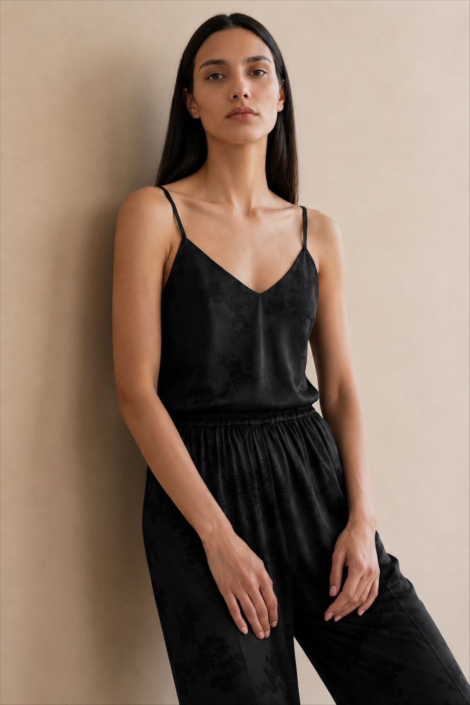 Σατέν τοπ με ζακάρ φλοράλ σχέδιο